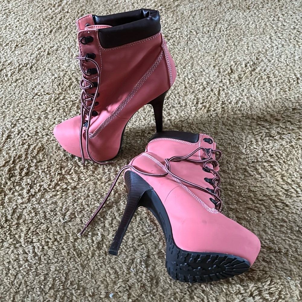 Lace up boots